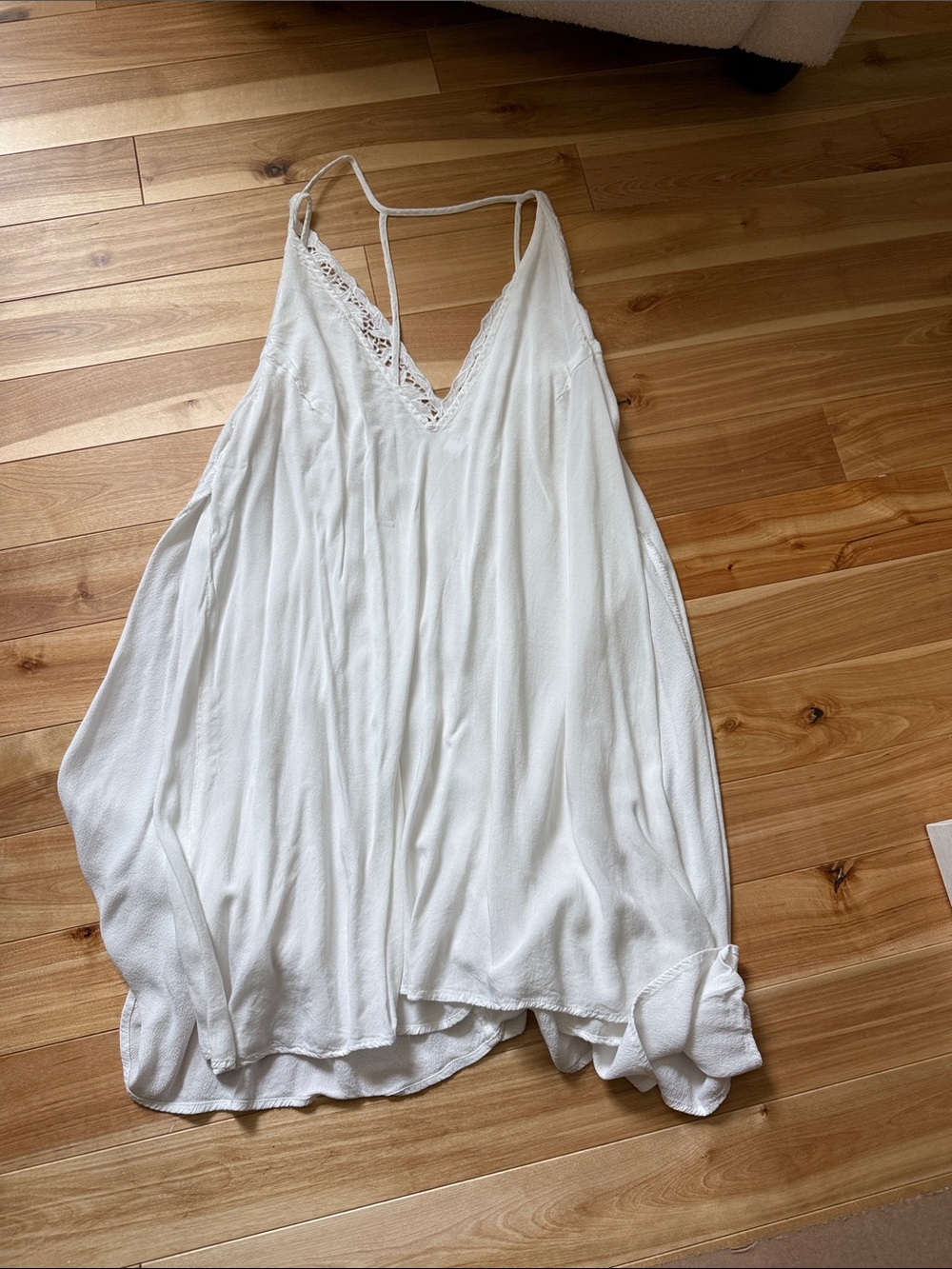 White Women’s V-Neck Dress